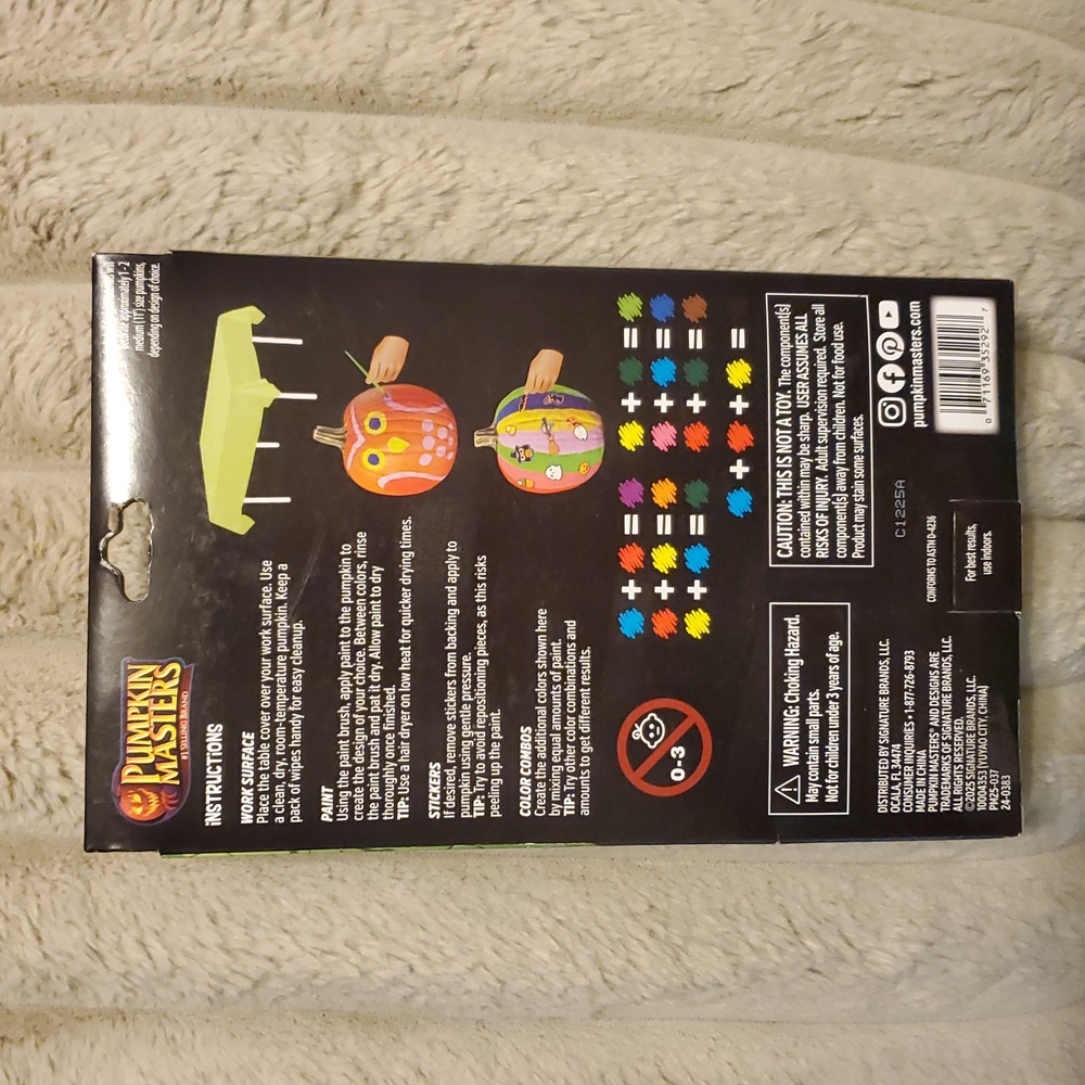 My First Pumpkin Decorating Kit - Picture 2 of 3